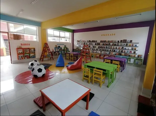 Biblioteca escolar terminada